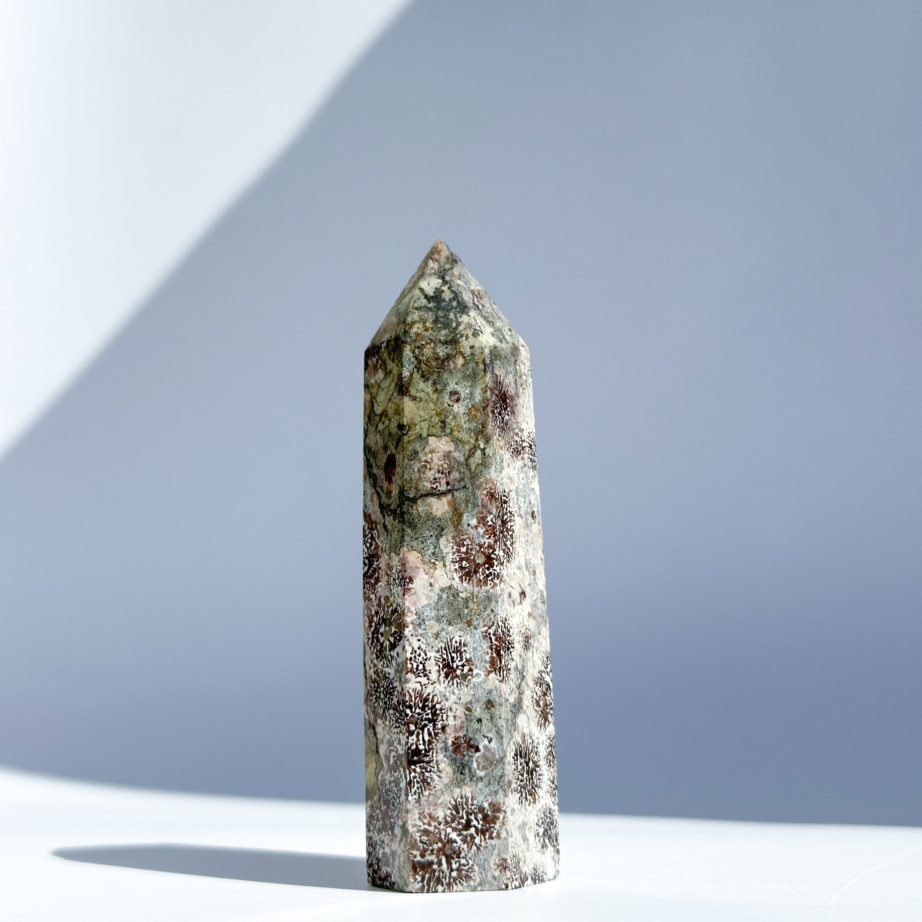 グリーンフラワージャスパー タワー52◇ Green Flower Jasper ◇天然石・鉱物・パワーストーン
