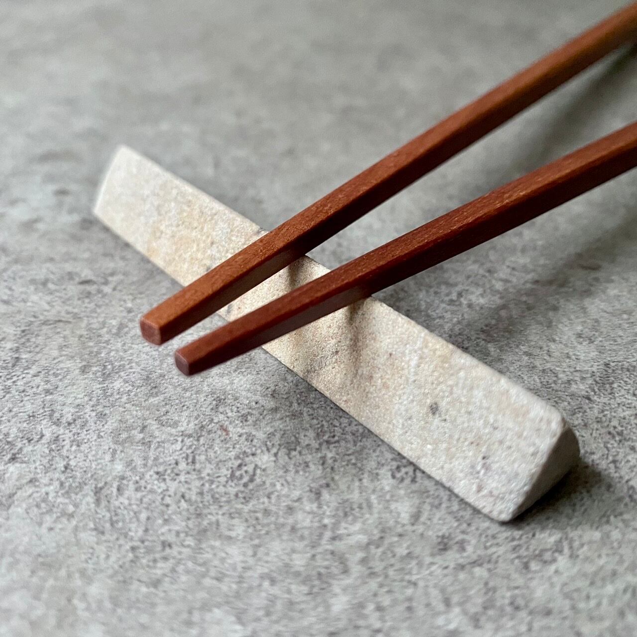 amabro 天然石のカトラリーレスト | 瀬尾商店