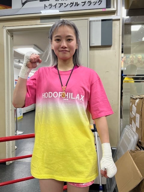 Off-White ロゴ Tシャツ 青色 黄色 蛍光色 推し活 Tシャツ | HODOPHILAX