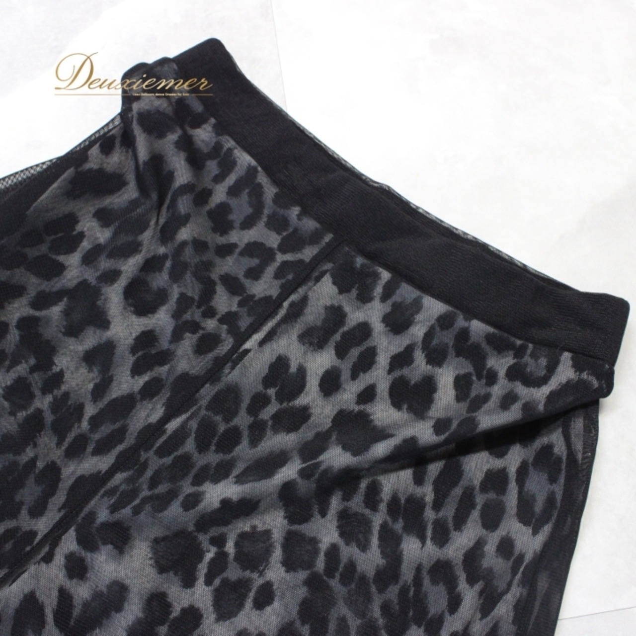 社交ダンス 衣装 スタンダード パンツ ボトムス ズボン レッスンウェア 女性用 レディース オールシーズン 黒 ブラック系 グレイ系 ヒョウ柄 レース シックデザイン 薄手 伸縮性 ポリエステル素材 おしゃれ カジュアル ダンス用 コーディネート 人気