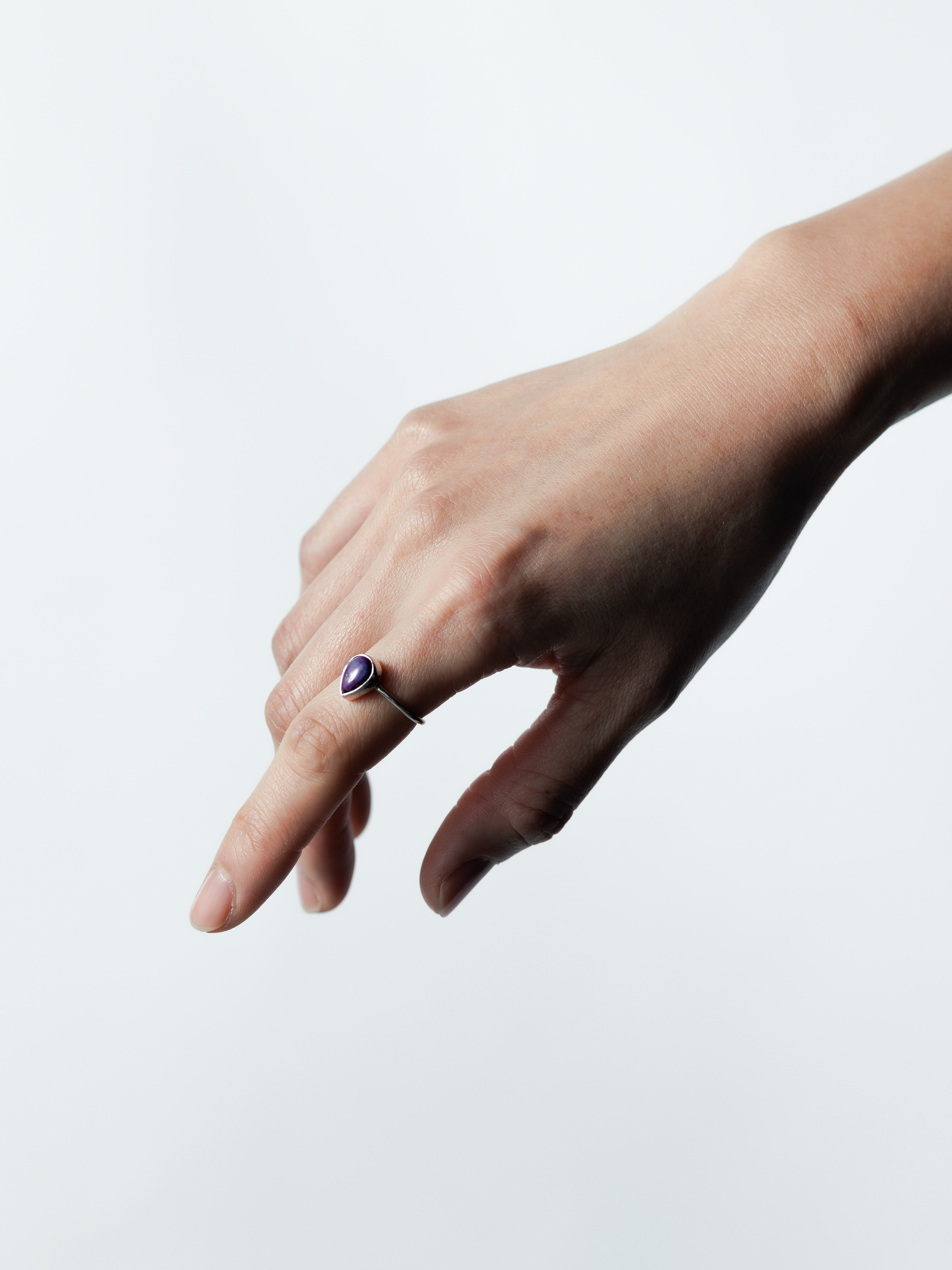 Vintage sterling silver purple turquoise ring