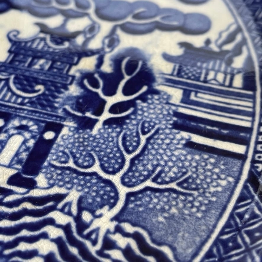41110】 英国 ウィローパターンのプレート/ WILLOW PATTERN PLATE