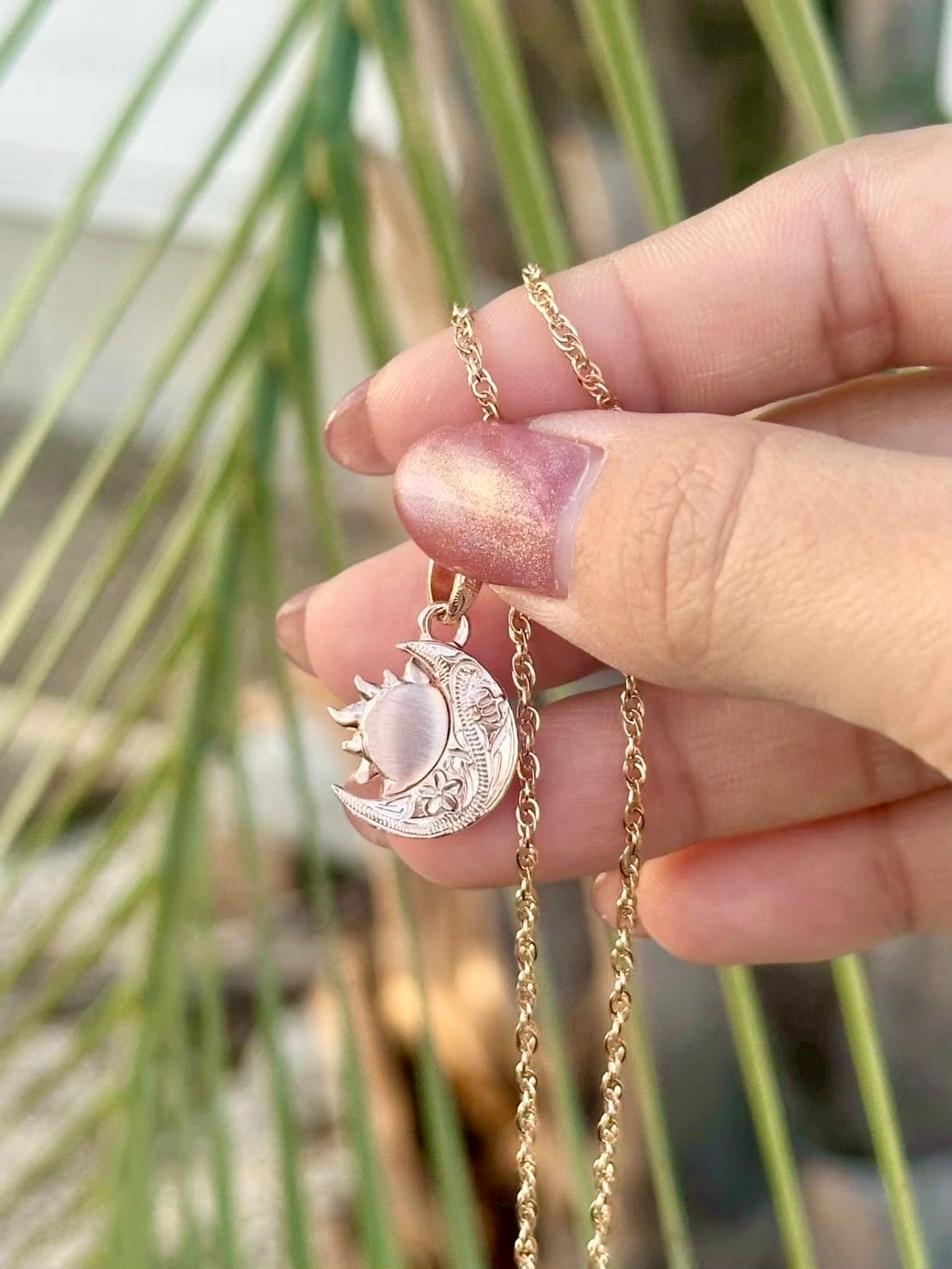 LIFE is 8th anniversary 【moon＆sun】グリーンゴールド・ゴールド・ピンクゴールド ￥12,000(￥13.200)