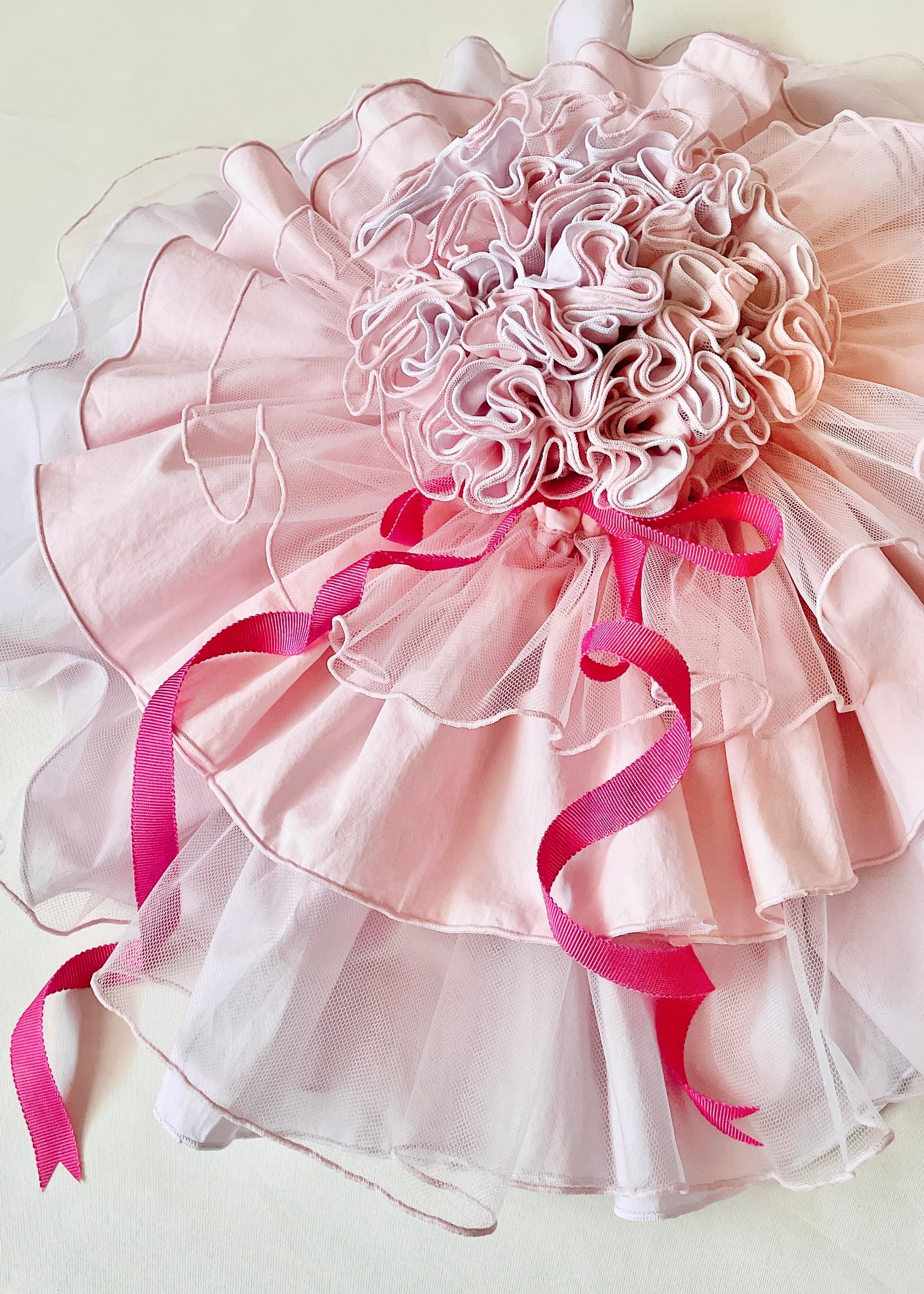 「ピンクフリフリフラワー」PINK020　9~13Tフリル ストラップレス DŌRA MÖRA | Versatile Ruffled Bag - SAKURA PINK | ORIENT MILLINERY
