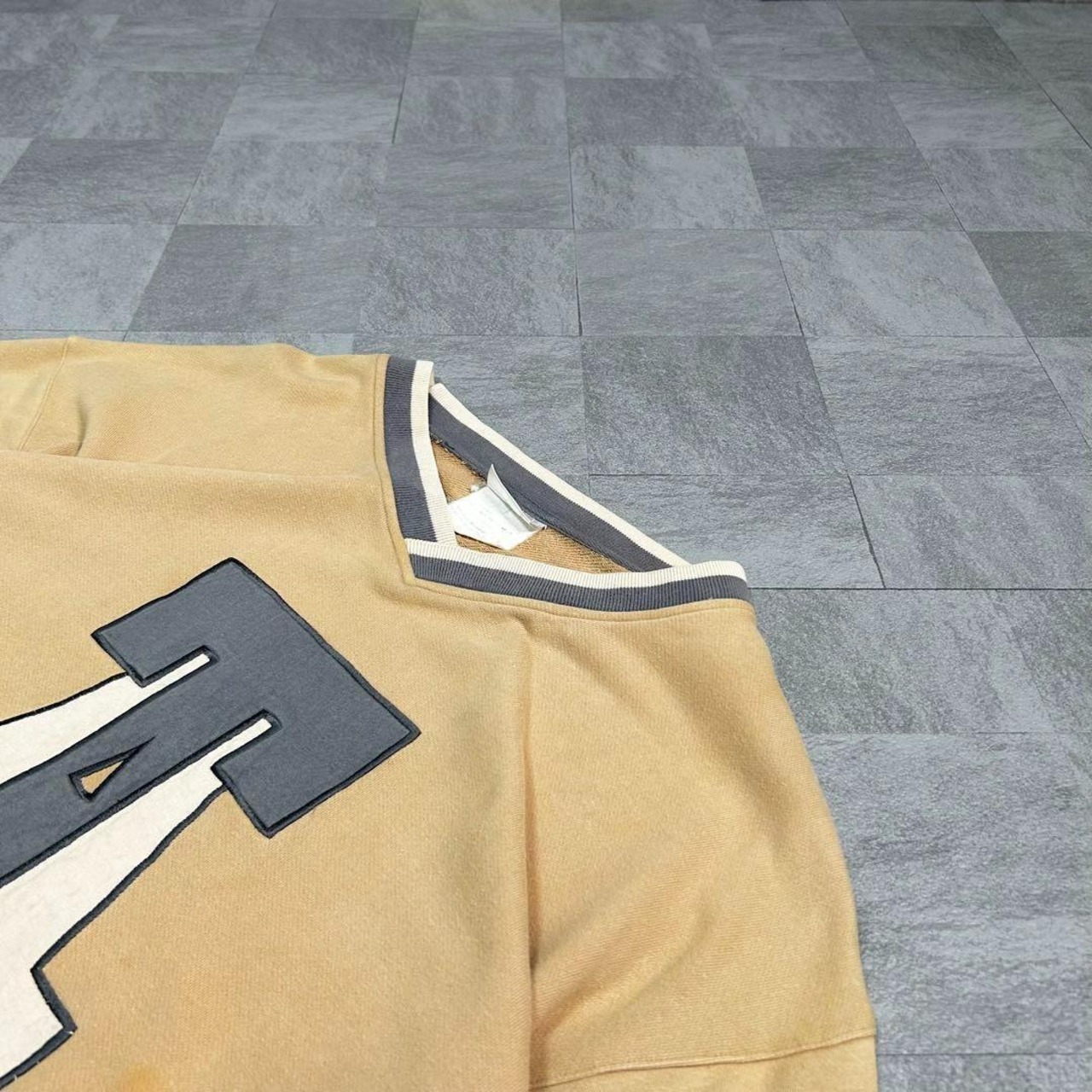 【最高配色】アディダス Vネック スウェット 80s 銀タグ 刺繍 ゆるだぼ