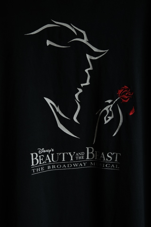 Utah/90's "beauty and the beast" musical print tee shirt