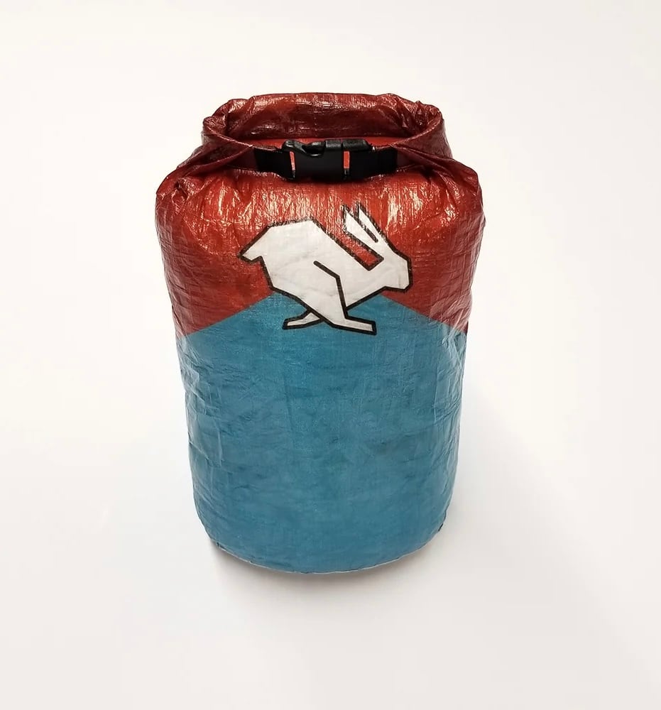 HIGH TAIL DESIGNS | 3.5L Stuff Sack | MOMOYA 山の用品店