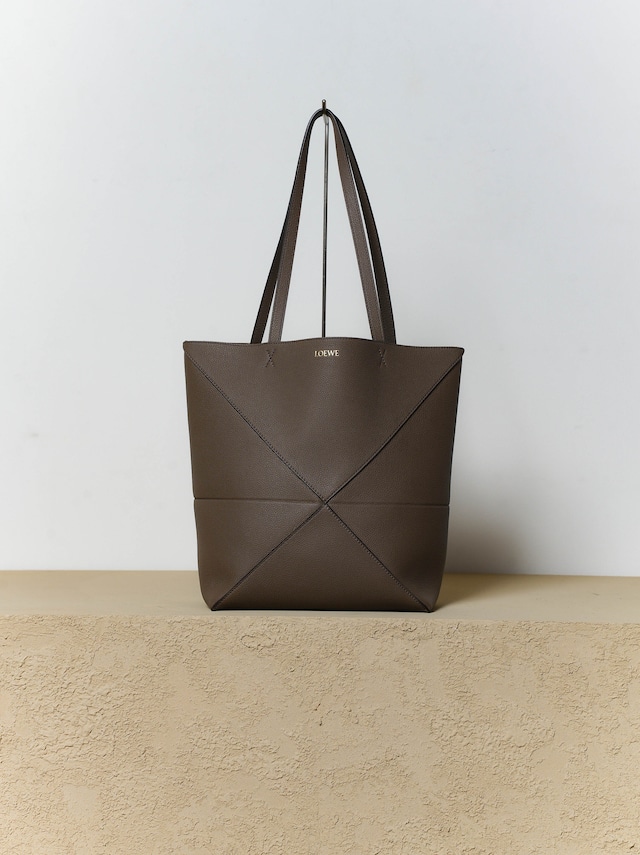 LOEWE　ロエベ　クッショントートパズルバッグ