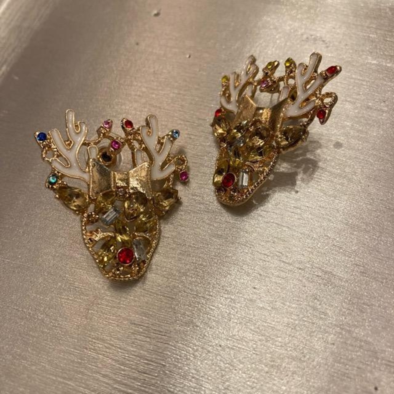 TOPANGA Jewelry　キラキラトナカイピアス