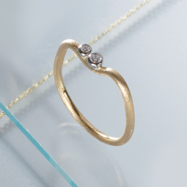 M JEWELRY K18YG/Pt900 ダブルダイヤ リング