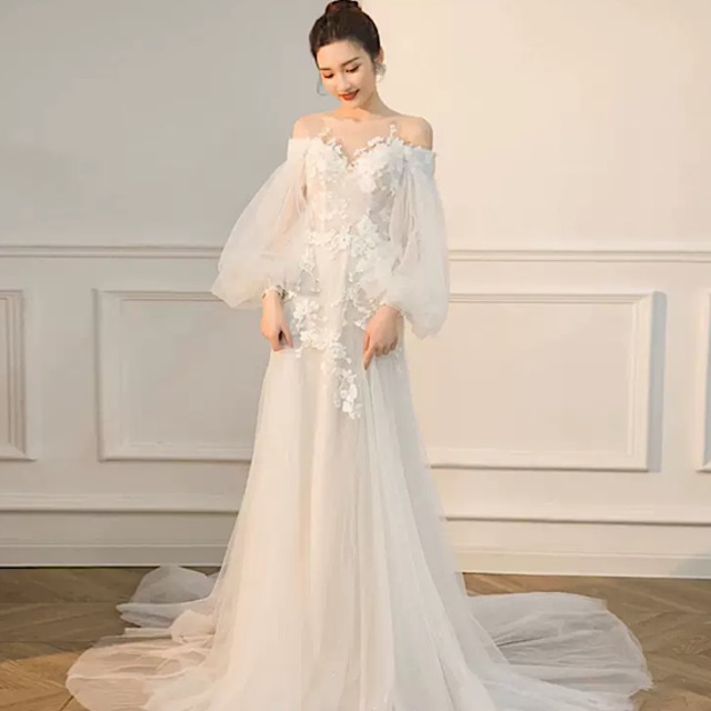 ヨーロッパ王室刺繍　パール　ウェディング　花嫁衣装　結婚式　姫系　ドレス　パーティー　舞台衣装