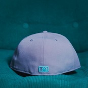 【gifthat別注】NEW ERA 59FIFTY/5950 TORJAY トロント・ブルージェイズ　GRAY BLACK SEAGLASS