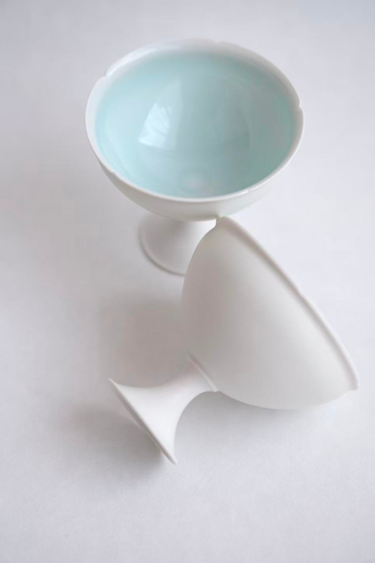 村田匠也 Takuya Murata - 青白磁高杯 cups