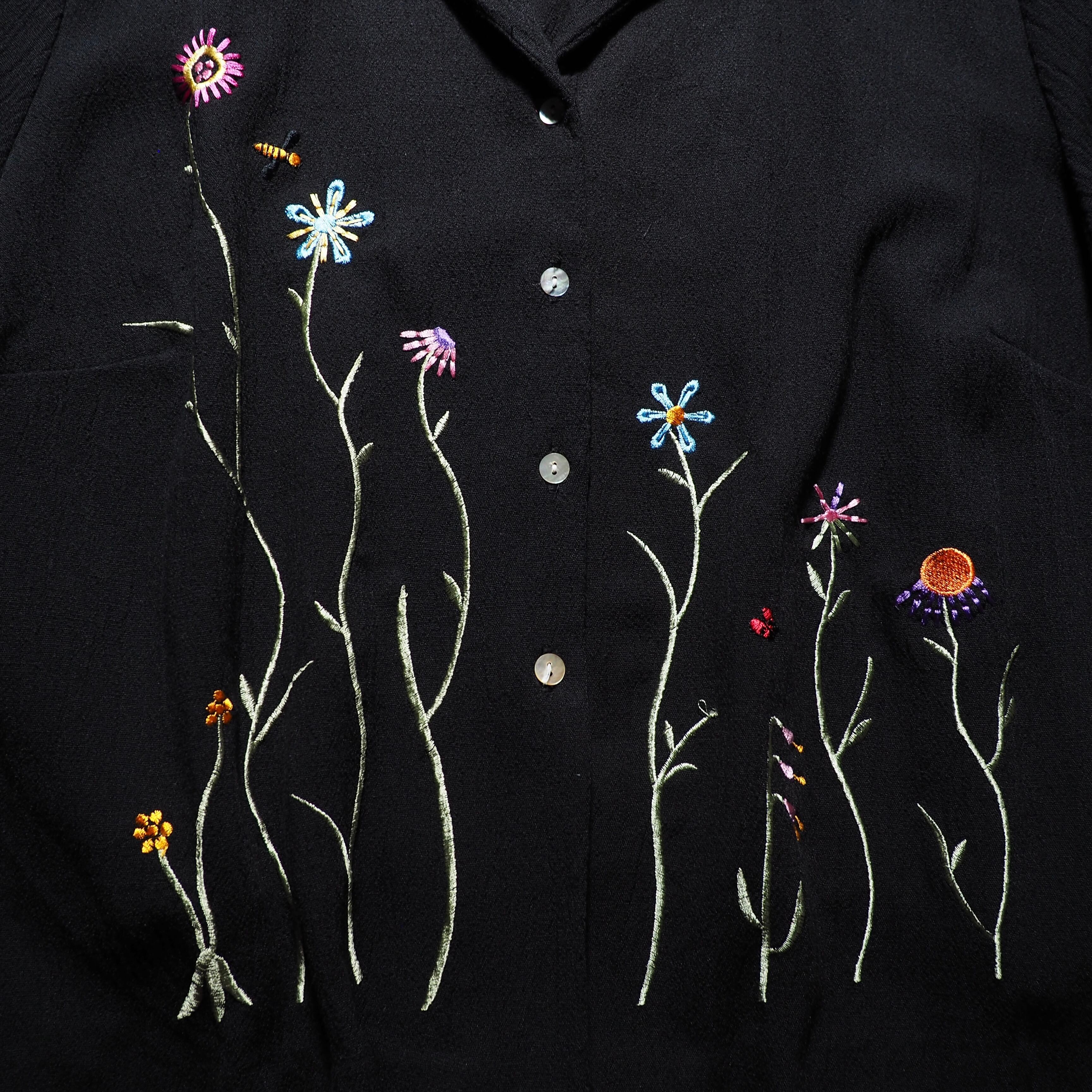1990s Black mode pleats × Flower embroidery vintage SS open collar shirt (made in Usa)