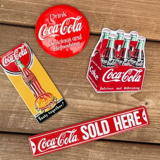 【コカ・コーラ】エンボスメタル マグネット
