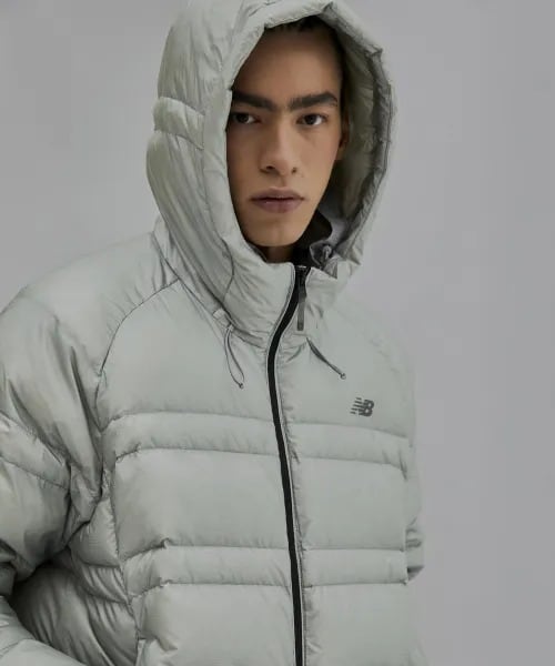 新品　韓国限定　ニューバランス　aespaウィンター着用　Sサイズ　ライトグレー aespa ウィンター着用【NEW BALANCE】Glossy Ribbon Duffle Bag (New