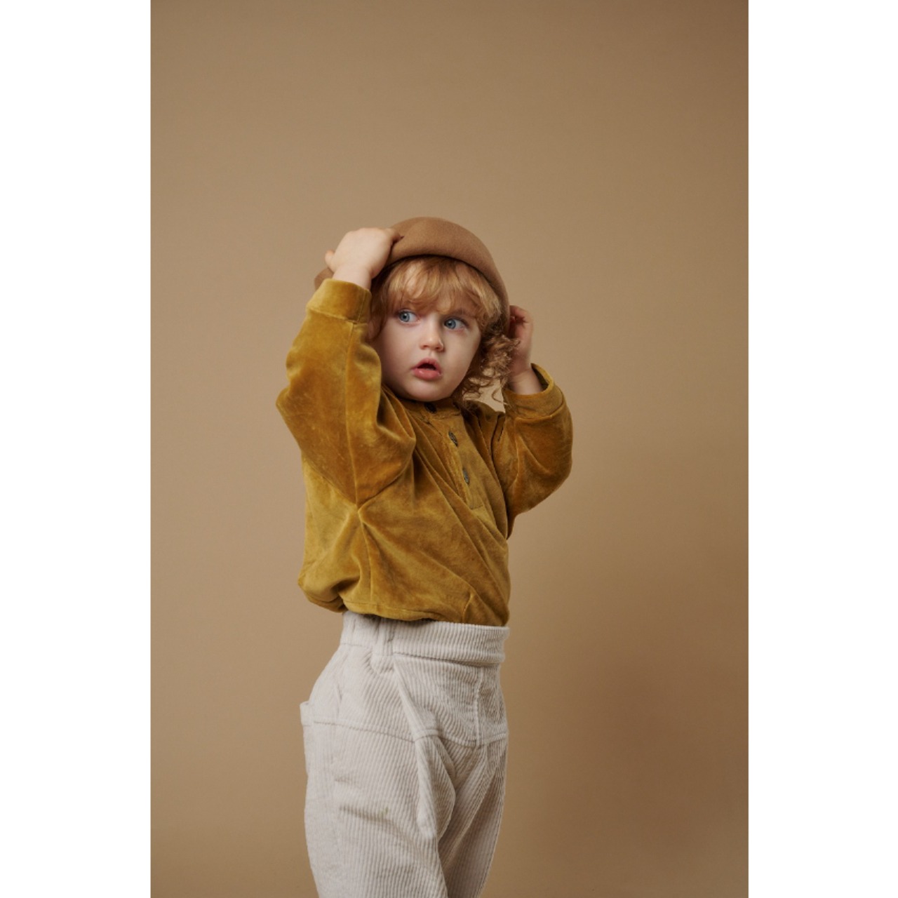 HELLOLUPO　PIETRO TROUSERS - Snow Corduroy