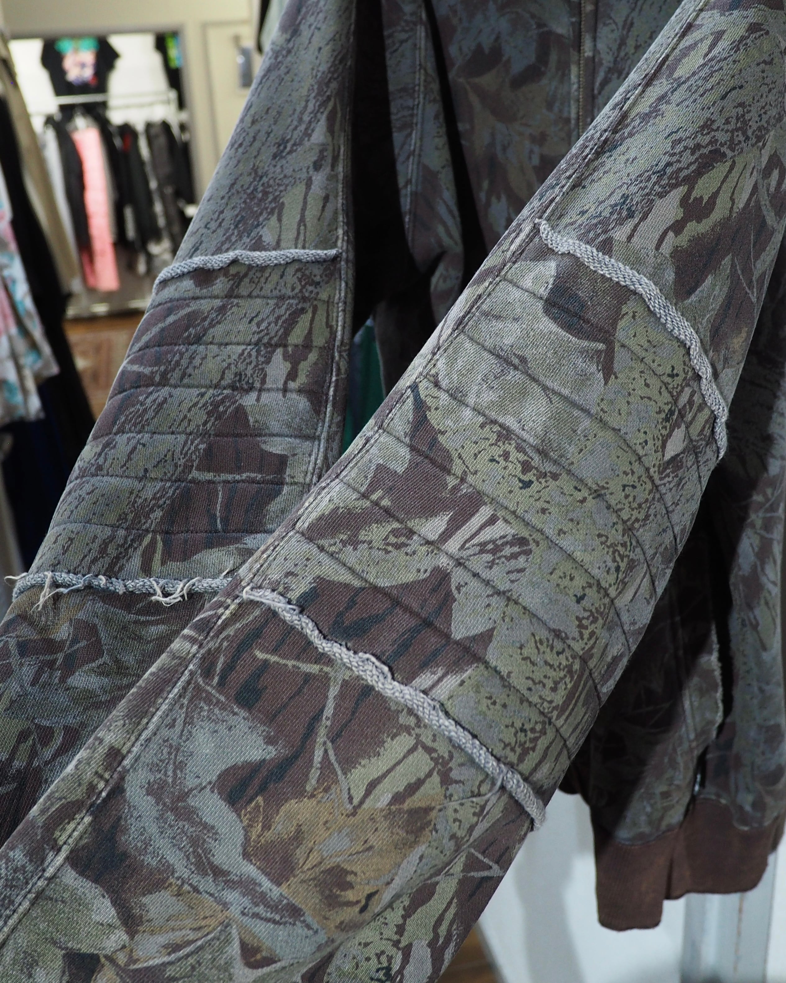 2002s " PPFM - Archive " Beautiful Aging Camouflage × Two stars Embroidery Full zip Parker ピーピーエフエム アーカイブ 星刺繍 パーカー