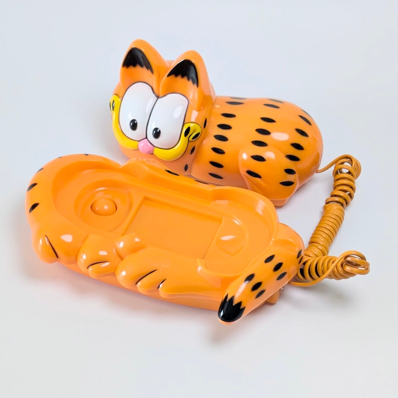 ☆ VINTAGE80' 90'☆【 Garfield ( ガーフィールド ) 】Garfield Telephone / 型番：HA8828(11)P/T / 電話機 〚アメリカン雑貨 アメトイ〛