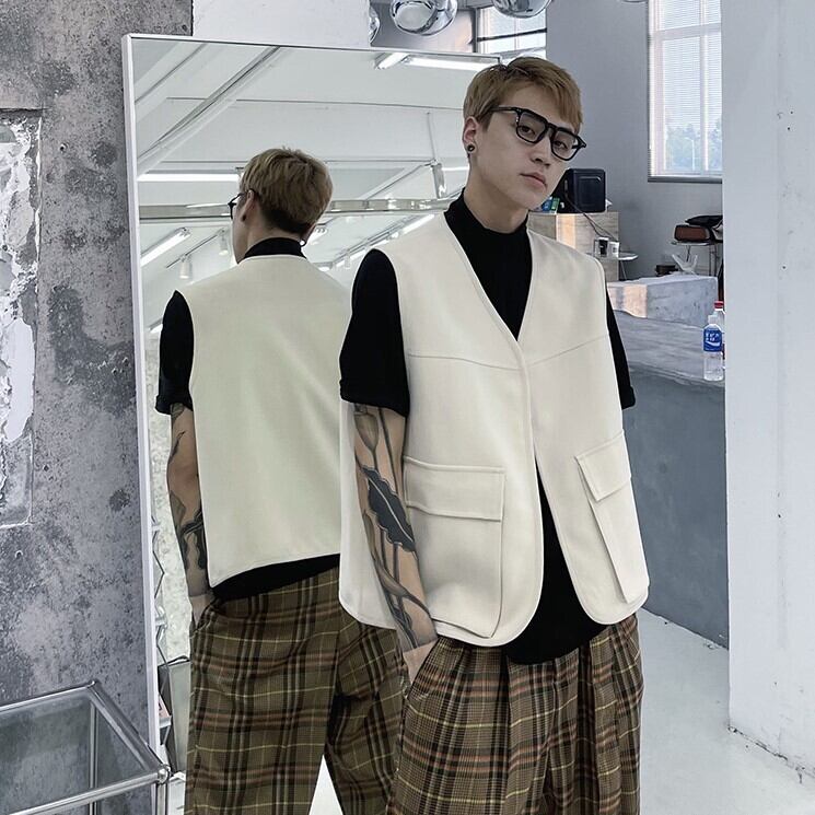 韓国メンズファッション Bw755 メンズ スーツベスト ルーズ ノースリーブ ジャケット フラップポケット カジュアル 韓国メンズ服 流行プチプラ韓国メンズファッション新作通販 Buy The World 韓国メンズファッション Bw755 メンズ スーツベスト ルーズ ノースリーブ ジャケット フラップポケット カジュアル 韓国メンズ服 流行プチプラ韓国メンズファッション新作通販 Buy The World