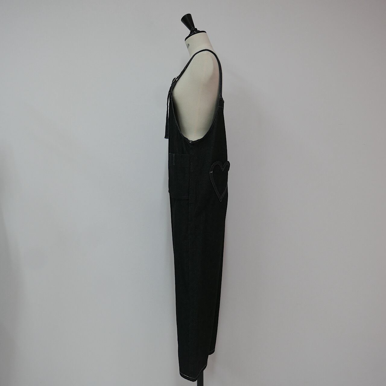 ハートデニムサロペット(ブラック) | LINKABLE