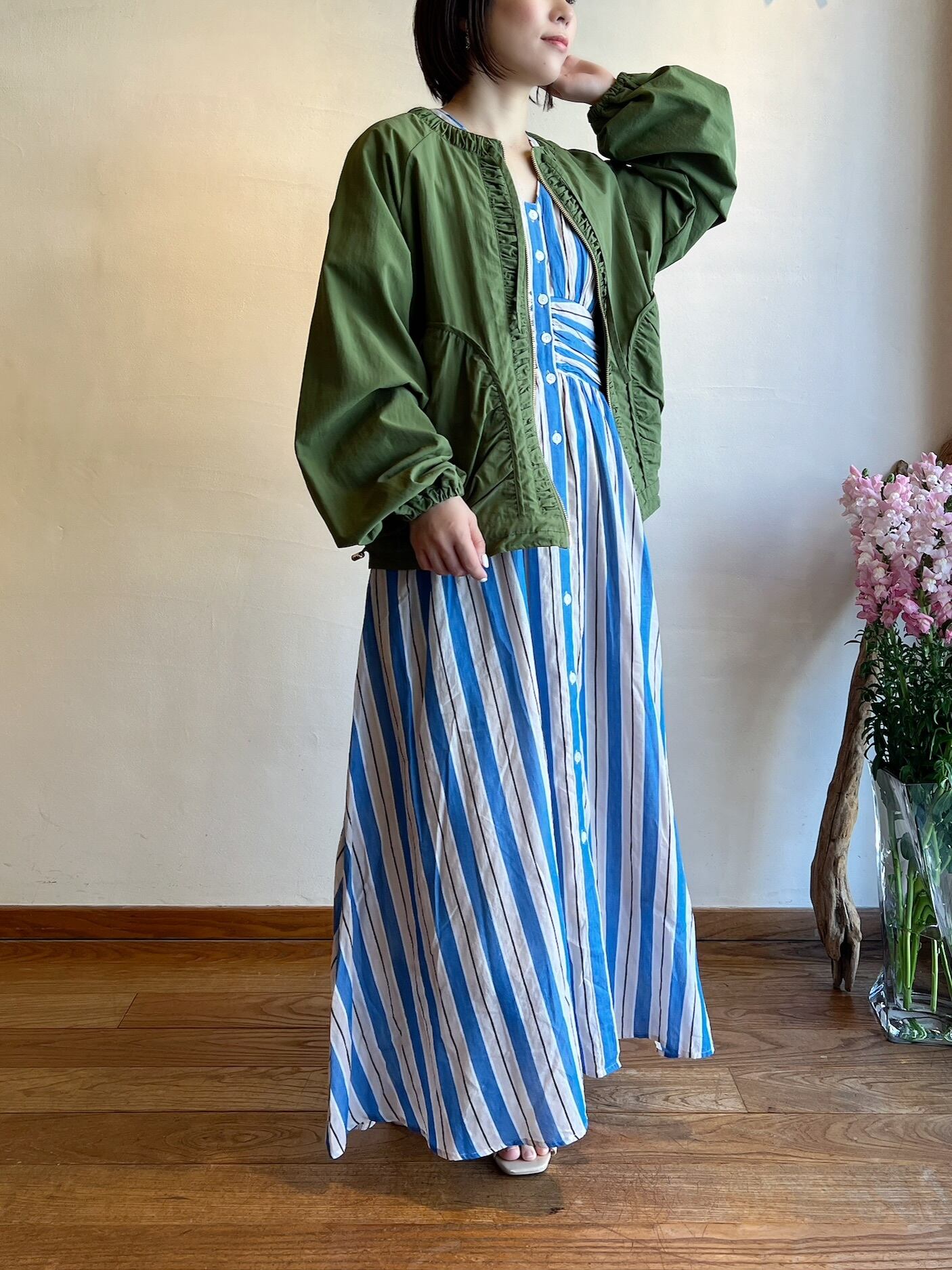 マルゴーヴィンテージ 撥水ナイロンノーカラーブルゾン シャンドゥラローズ MARGAUX VINTAGE / 撥水ナイロンノーカラーブルゾン | anouk