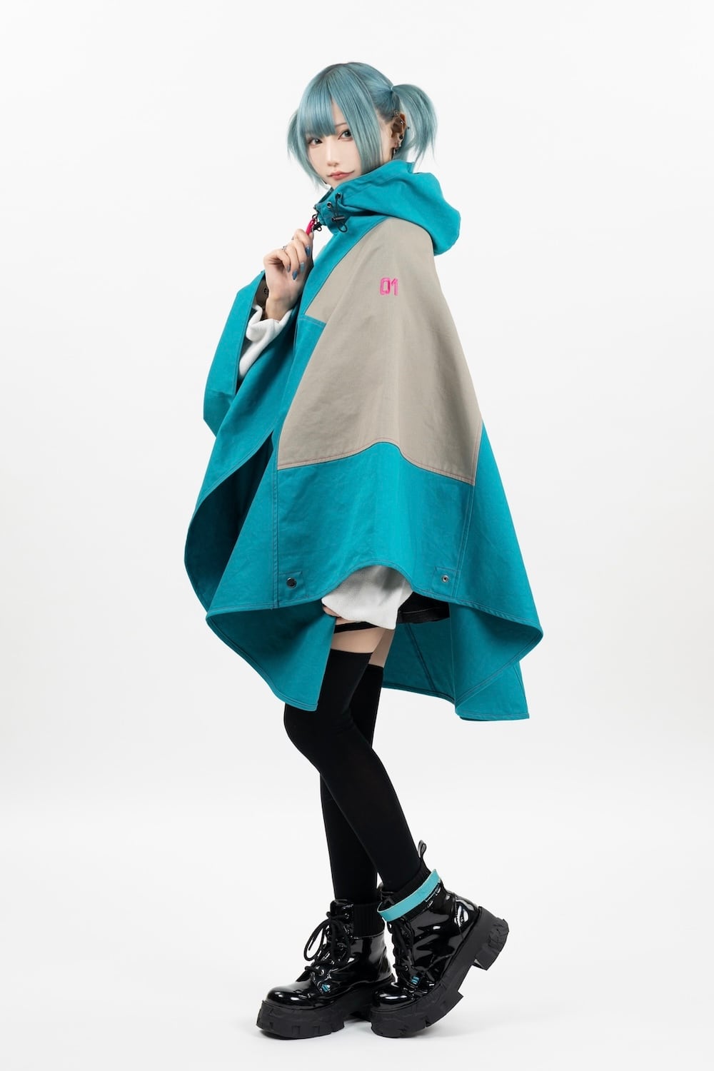 初音ミク 焚き火ポンチョ | アウリン ONLINE SHOP