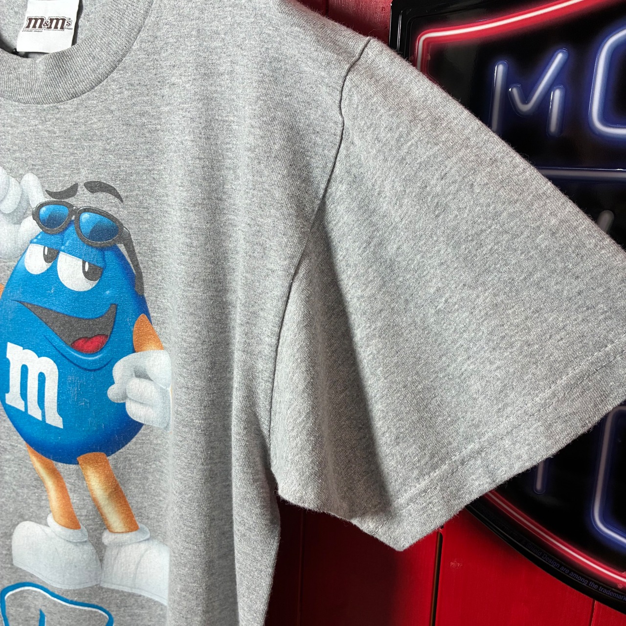 M&Ms Blue キャラクターTシャツ　グレー　アムアンドエムズ　