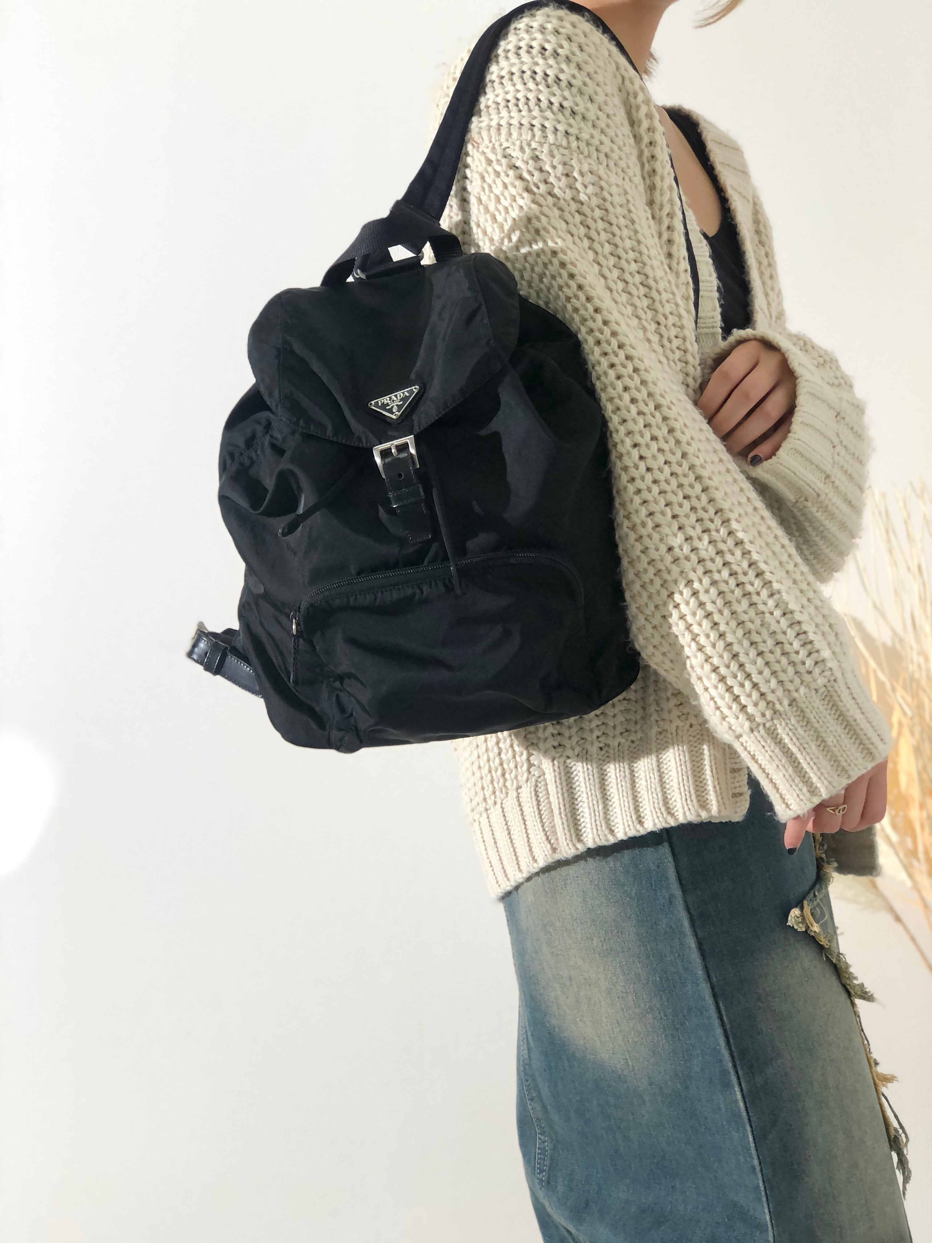 日本直送 名牌中古包 】PRADA プラダ トライアングルロゴ ナイロン