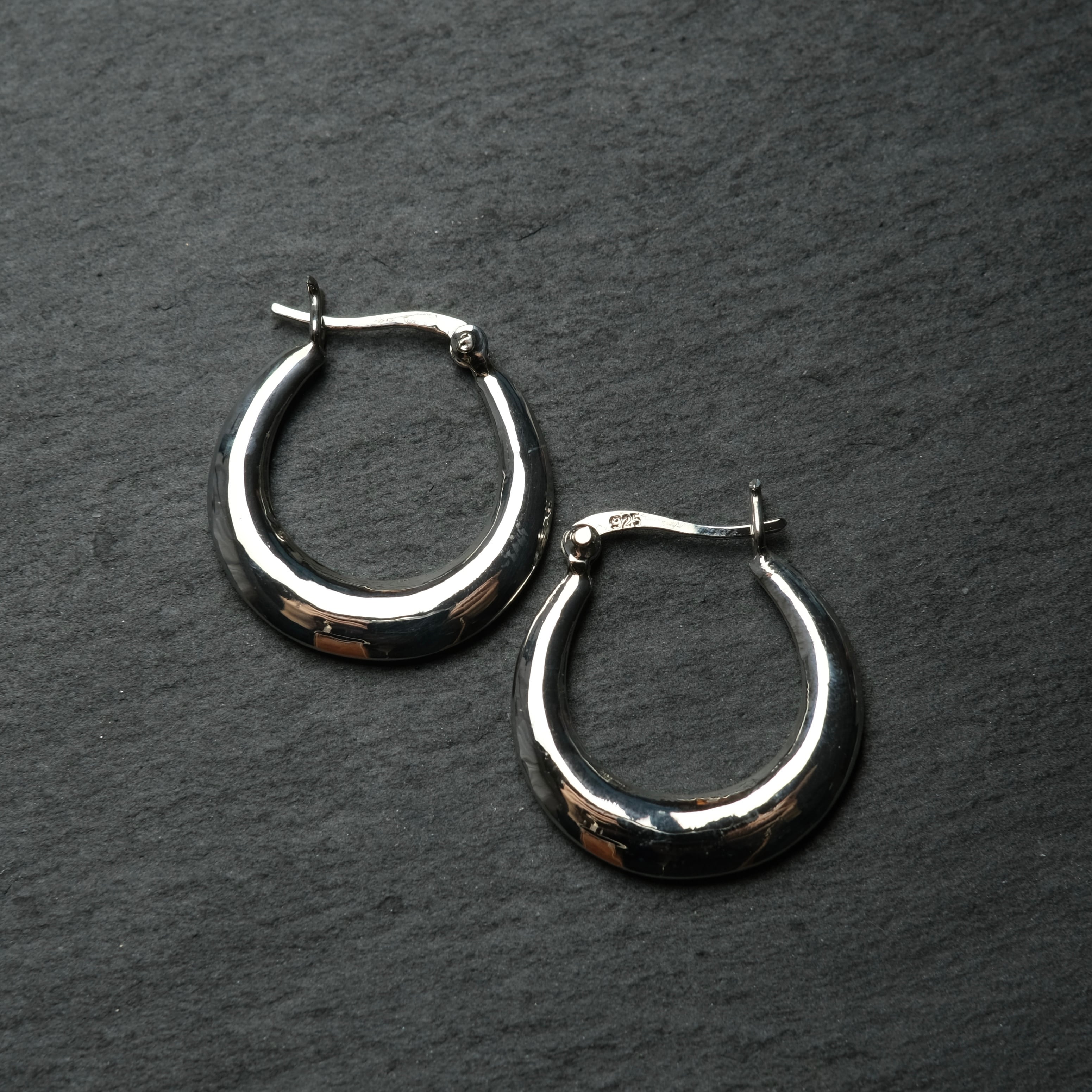 シルバー925 silver ワイドデザインフープピアス/軽研磨仕上げ/両耳