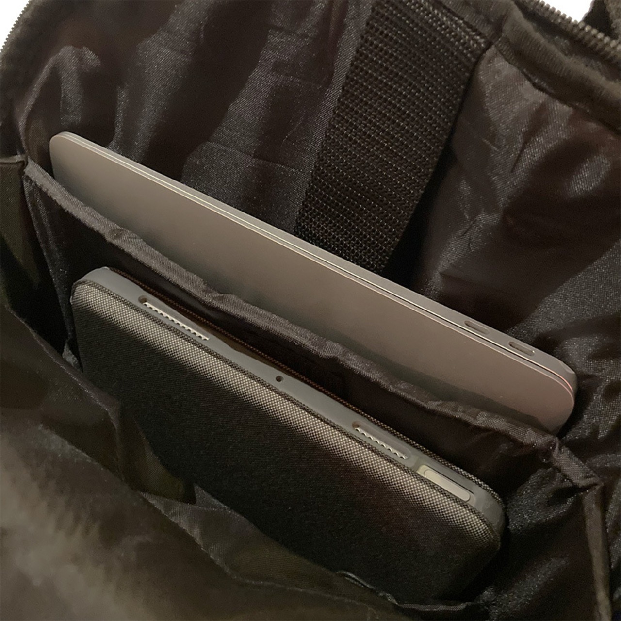 Tripled Decker Back Pack：ブラック