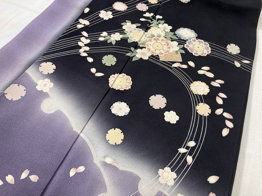 京友禅 金駒刺繍 雪輪 桜 花柄 訪問着 袷 正絹 黒 紫 1159 | kimono Re