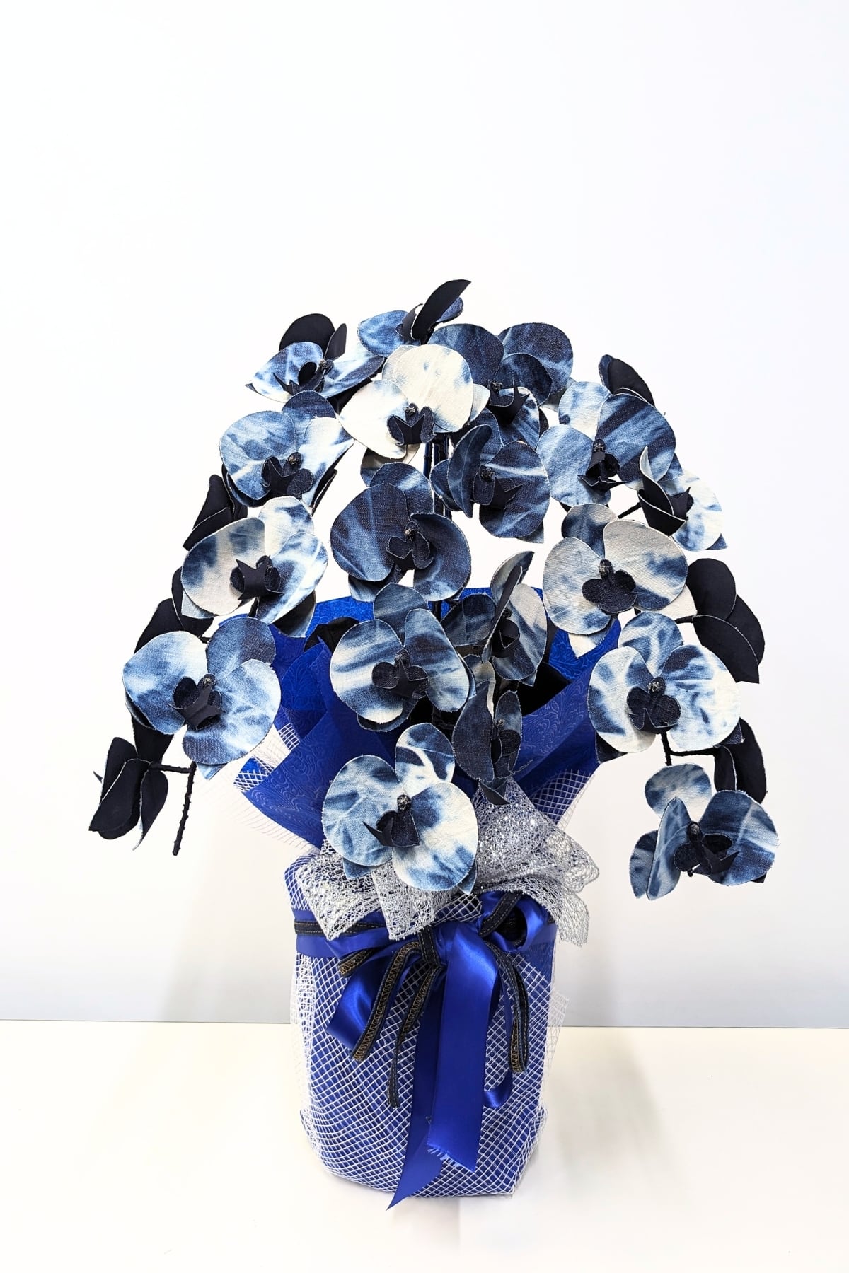 【デニム胡蝶蘭】 -藍-   3本立ち  <受注生産品>