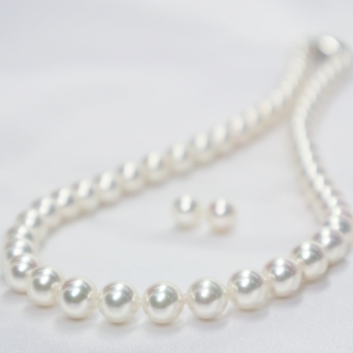 8.0mm〜8.5mmオーロラ花珠アコヤパールネックレス＋ピアスor 