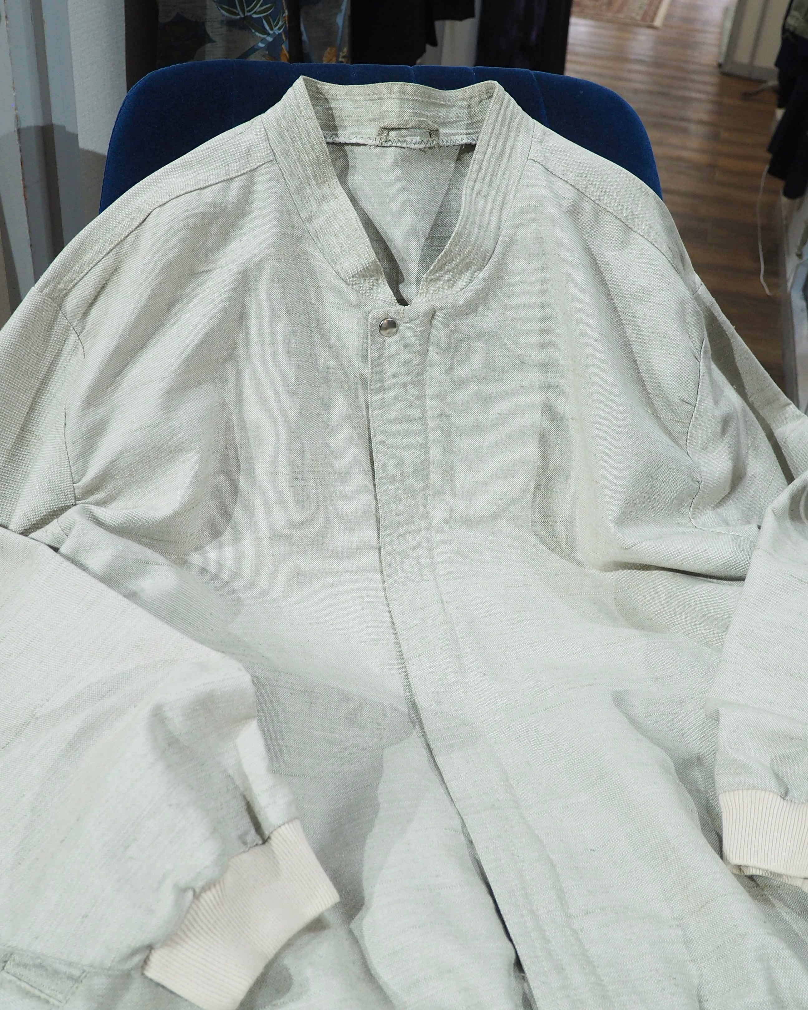 ” 無垢 ” Ecru White Color vintage Over silhouette No collar jacket