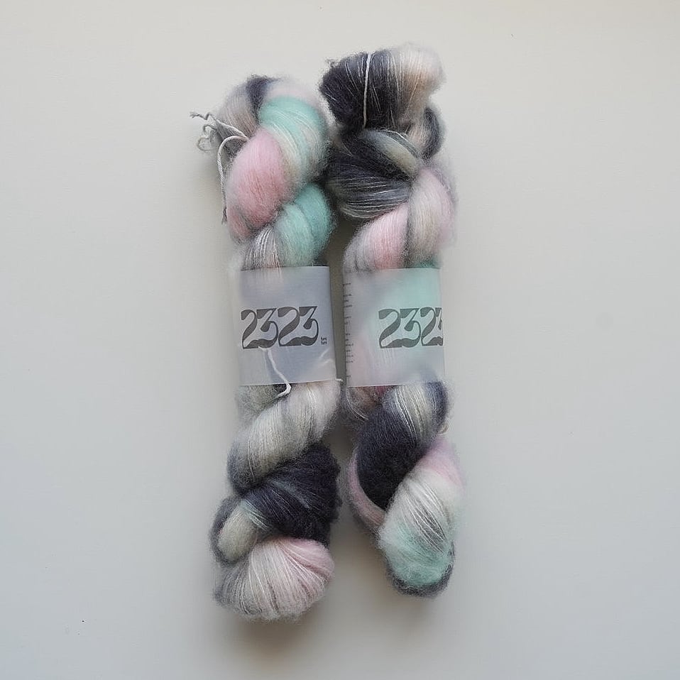 Bubble goth mist- M07