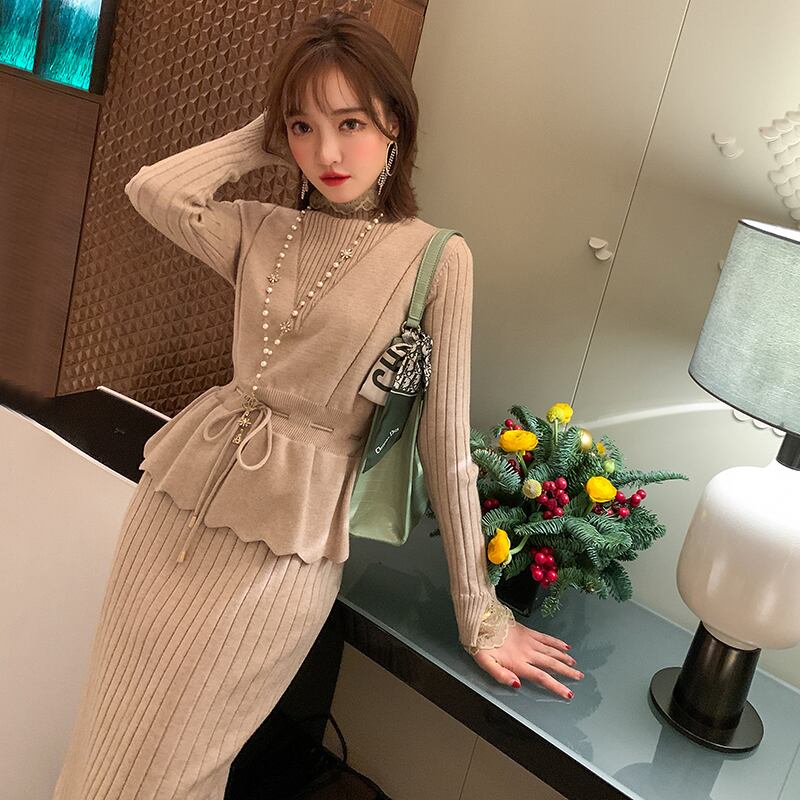 レースギャザースリムウェストニットドレス レディースオータム 秋物 ステッチ MIUCO77766533234