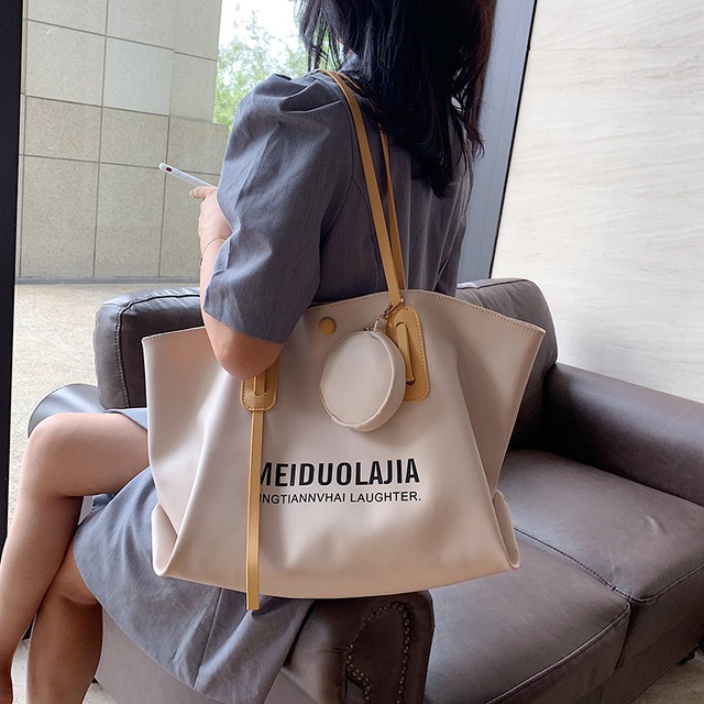 バッグレディース大容量2020夏トレンドワイルドショルダーバッグインネットレッドファッショントートバッグ Tiancai_Wing_Bag8960266