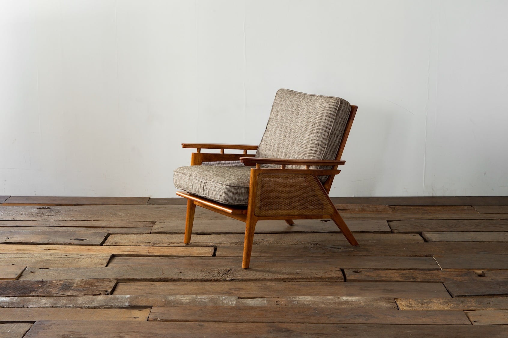 WICKER LOUNGE CHAIR ウィッカー ラウンジ チェア | and SPOT