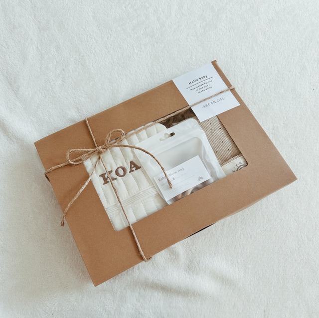 やさしい色味で揃えた　Baby gift set [3item]