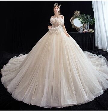 美品！ ウエディングドレス キラキラチュール プリンセスライン ロング