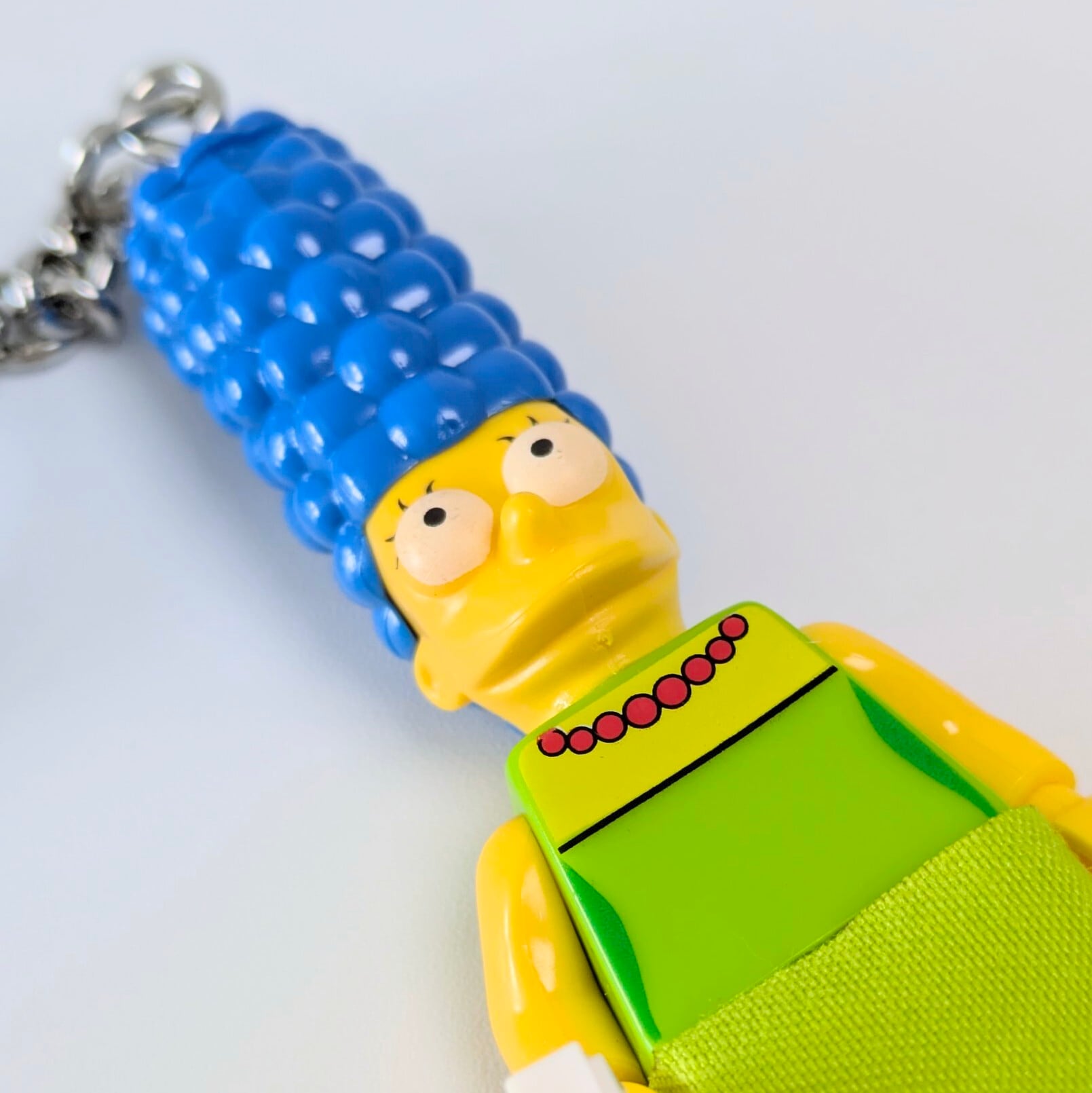 待望の再入荷！お早めに！【ブロックフィギュアキーホルダー】 ★The Simpsons（ザ シンプソンズ）マージ・シンプソン★〚アメリカン雑貨 アメトイ〛