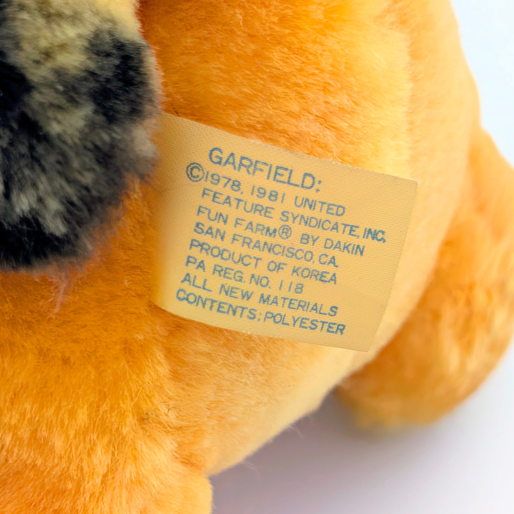 ☆ VINTAGE 1980年代初期 ☆【 Garfield ( ガーフィールド ) 】『 Garfield Skier スキーヤー 』ぬいぐるみ プラッシュ plush 1980年代年製 〚アメリカン雑貨 アメトイ〛