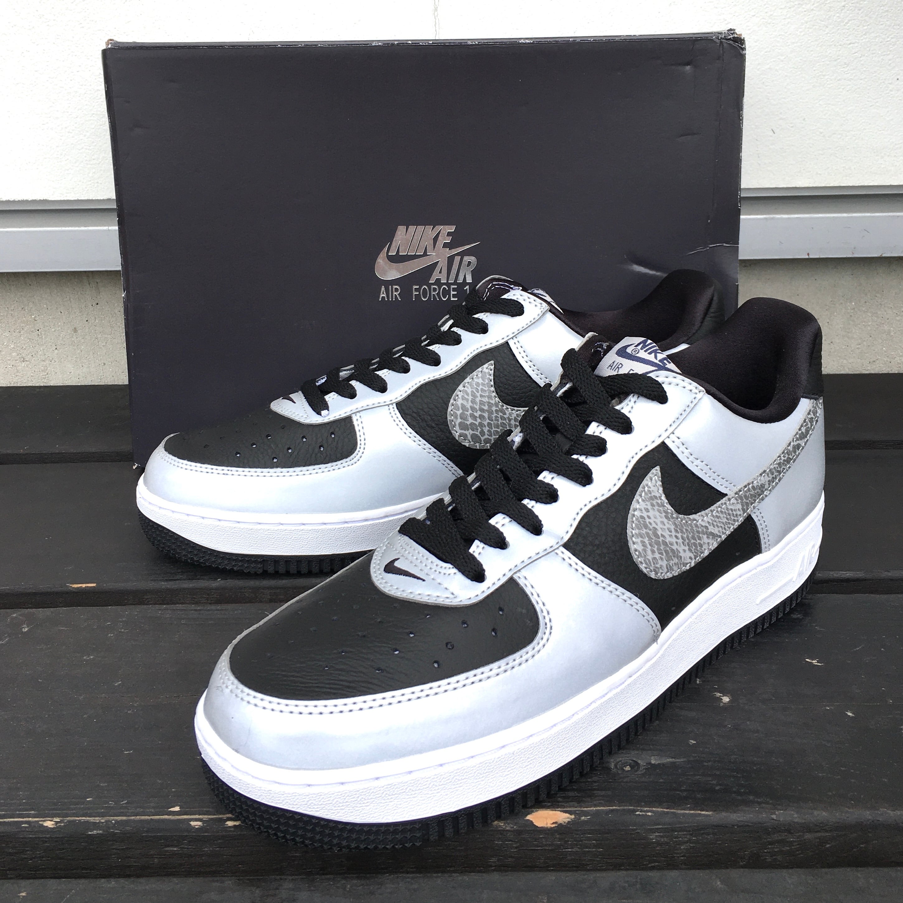 AIR FORCE1 黒蛇
