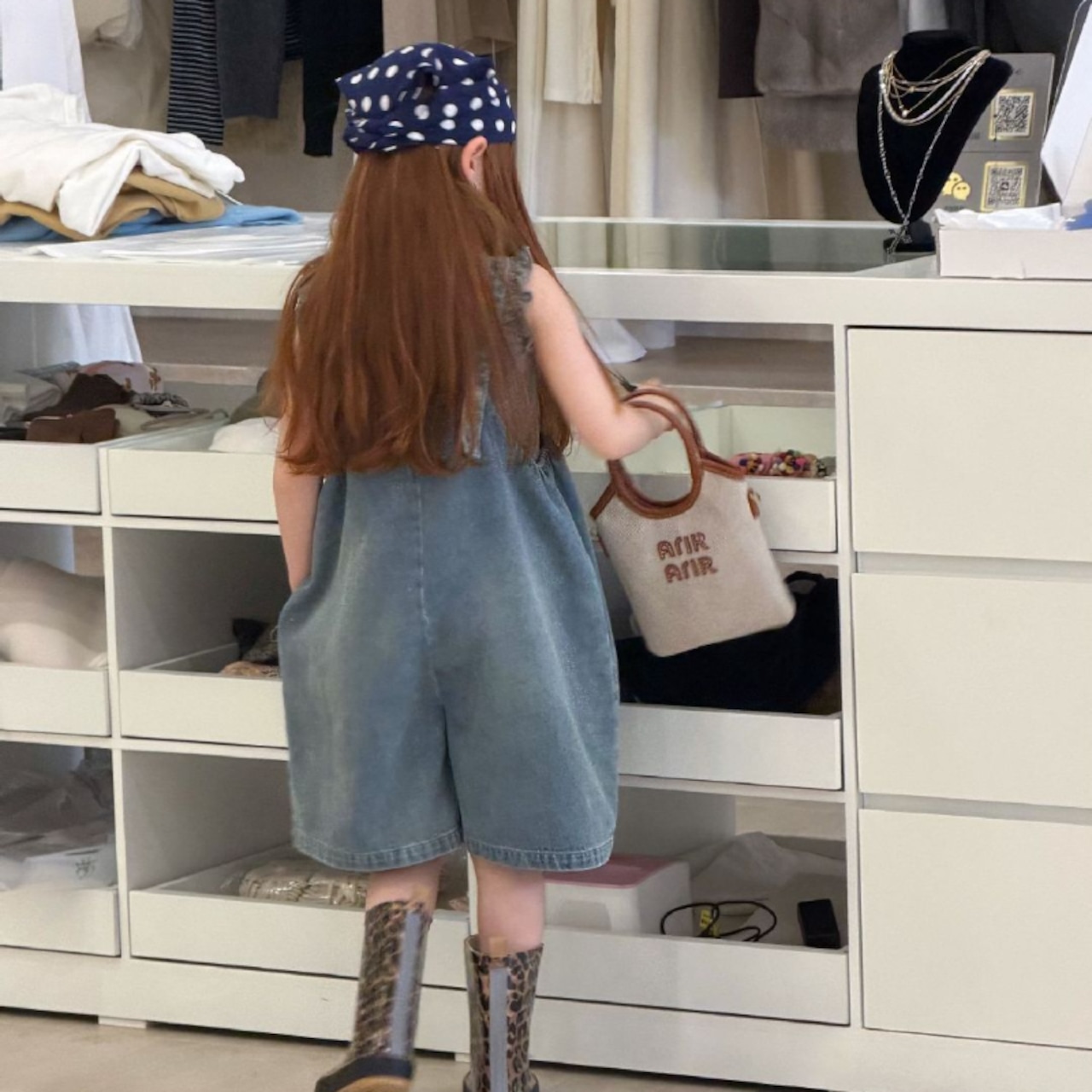 春蝶結びデザインデニムサロペット