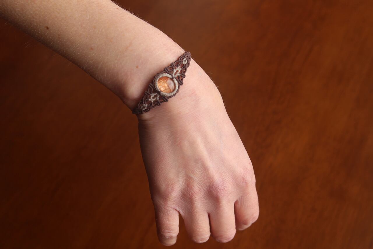 Sunstone micro macrame bracelet