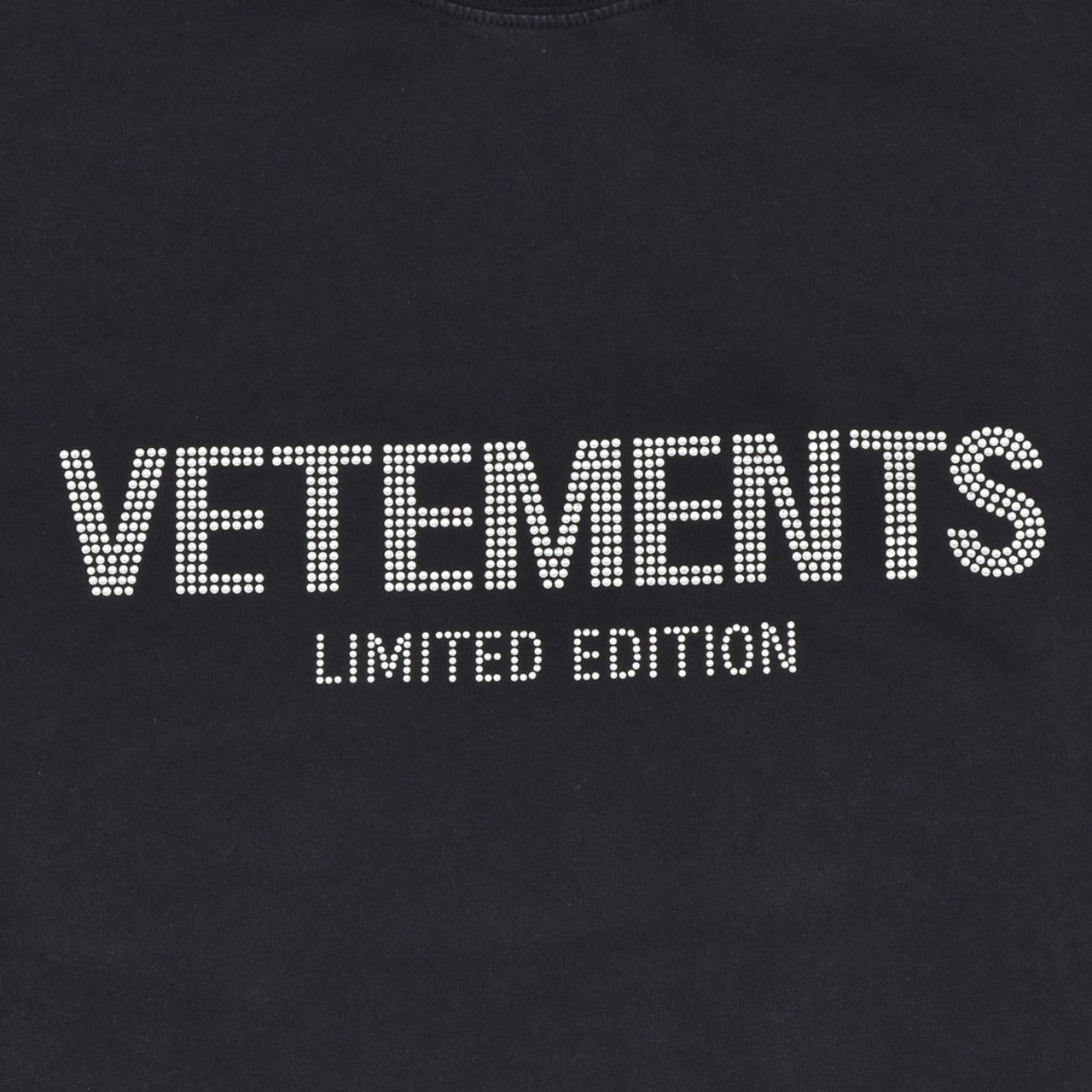 【VETEMENTS】LIMITED EDITION CRYSTAL LOGO T-SHIRT - 4
