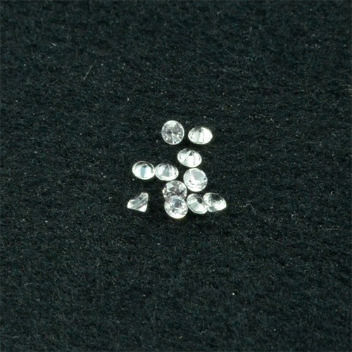 ホワイト サファイア ラウンドカット 1.6mm