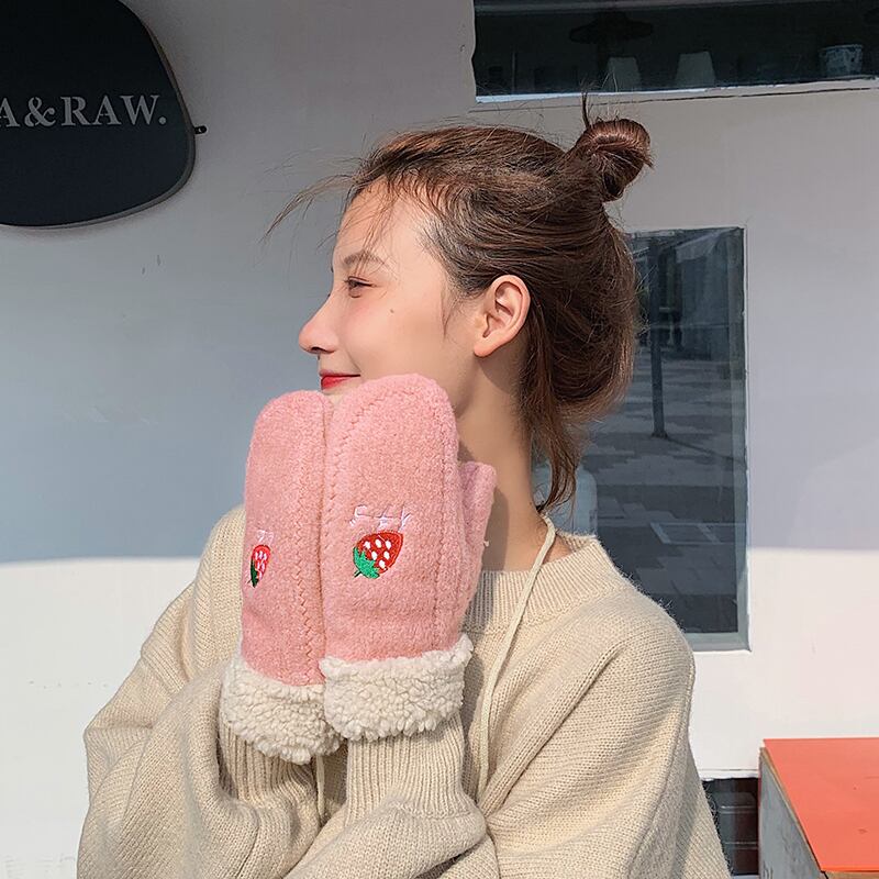 グローブ ウィンターベルベット 大人ガーリー スウィート キュート カジュアル 冬物 ブラック・アイド・ピーズ43207869888