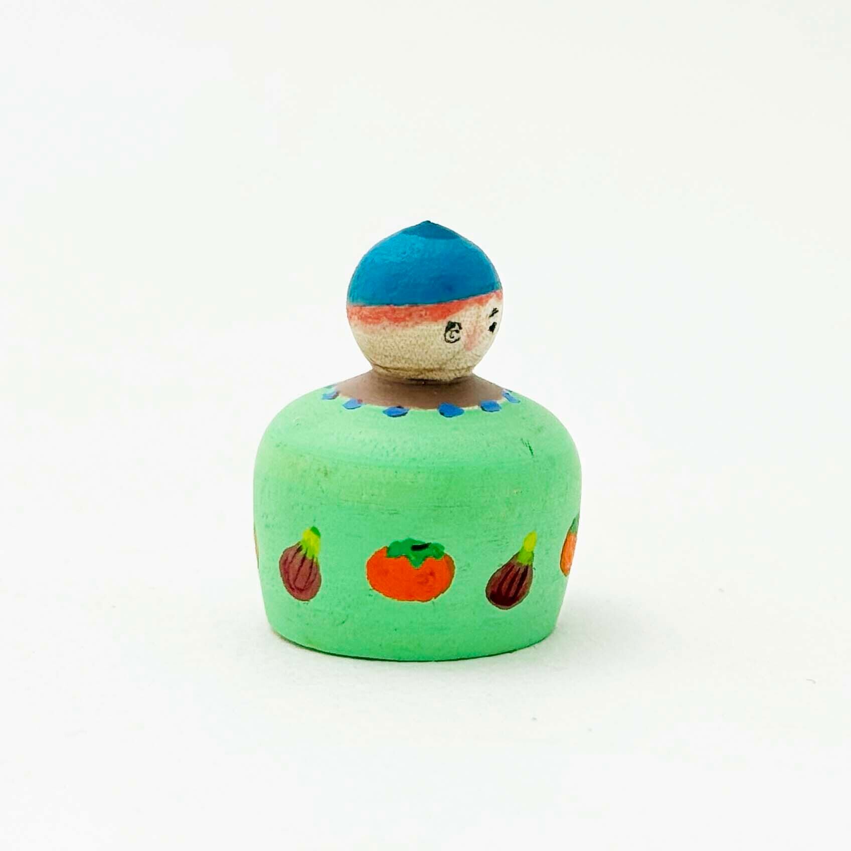 新型フルーツこけし / 笹原綾工人（緑）